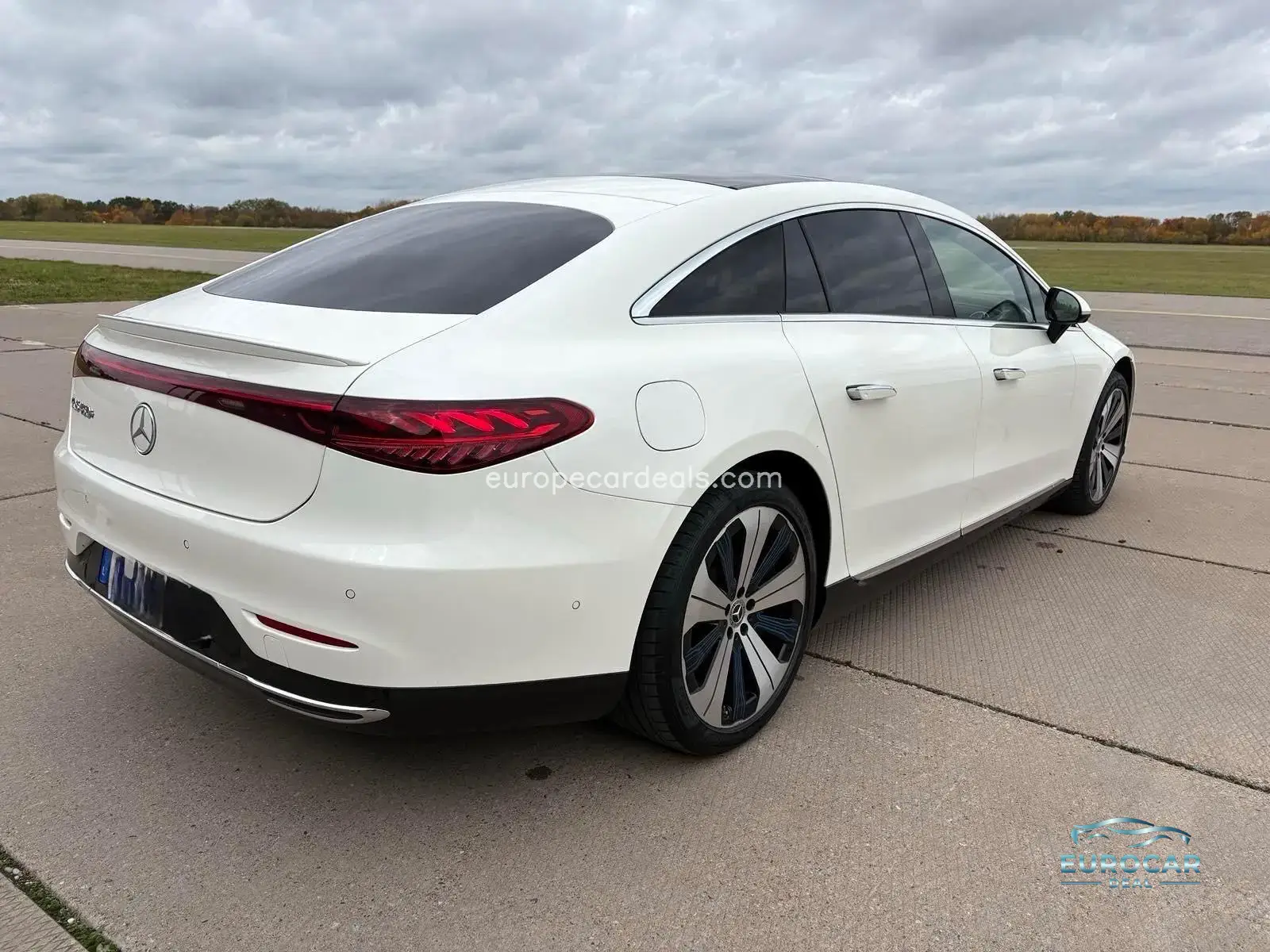 Mercedes-Benz EQS