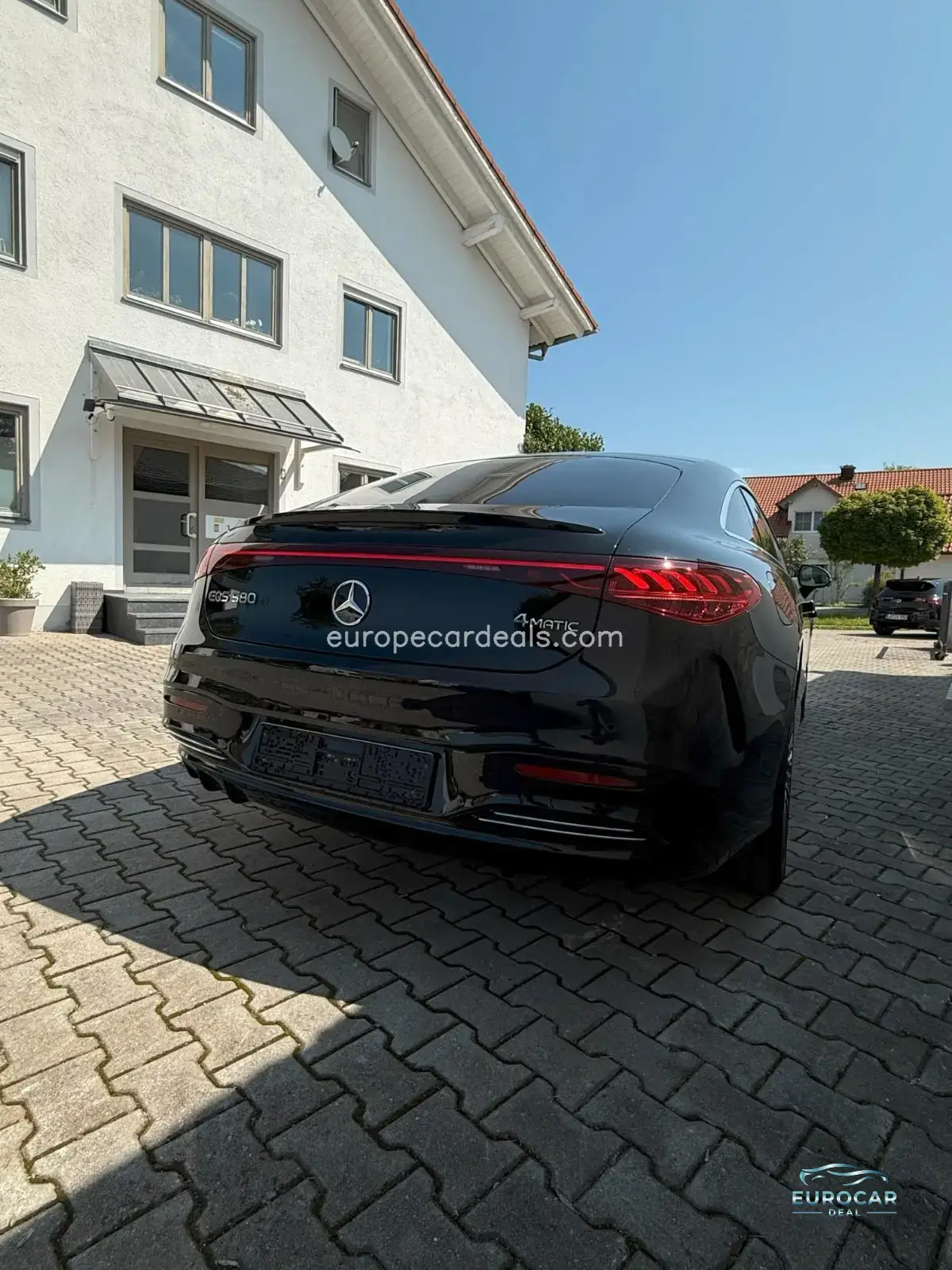 Mercedes-Benz EQS