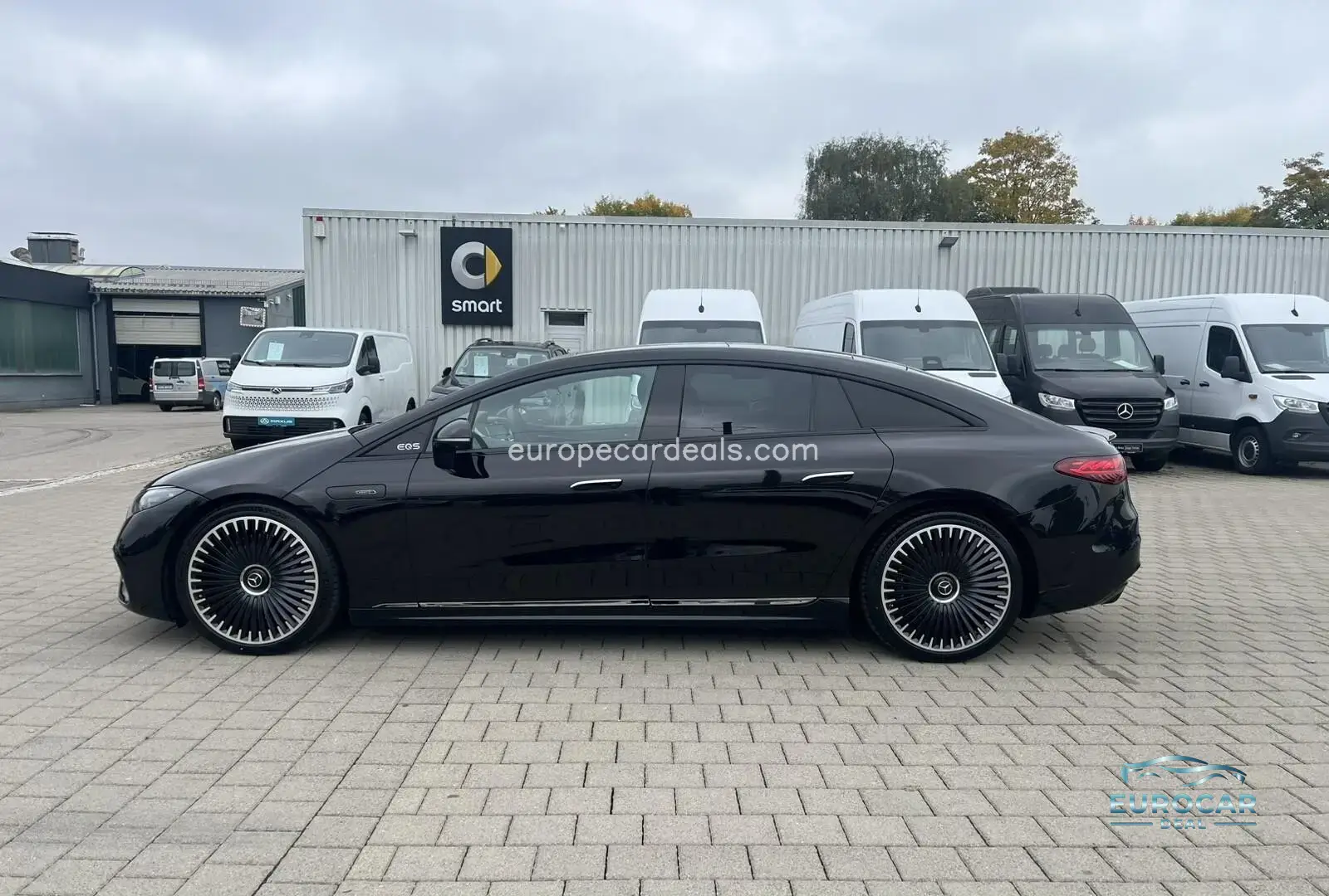 Mercedes-Benz EQS