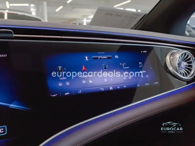 Mercedes-Benz EQS