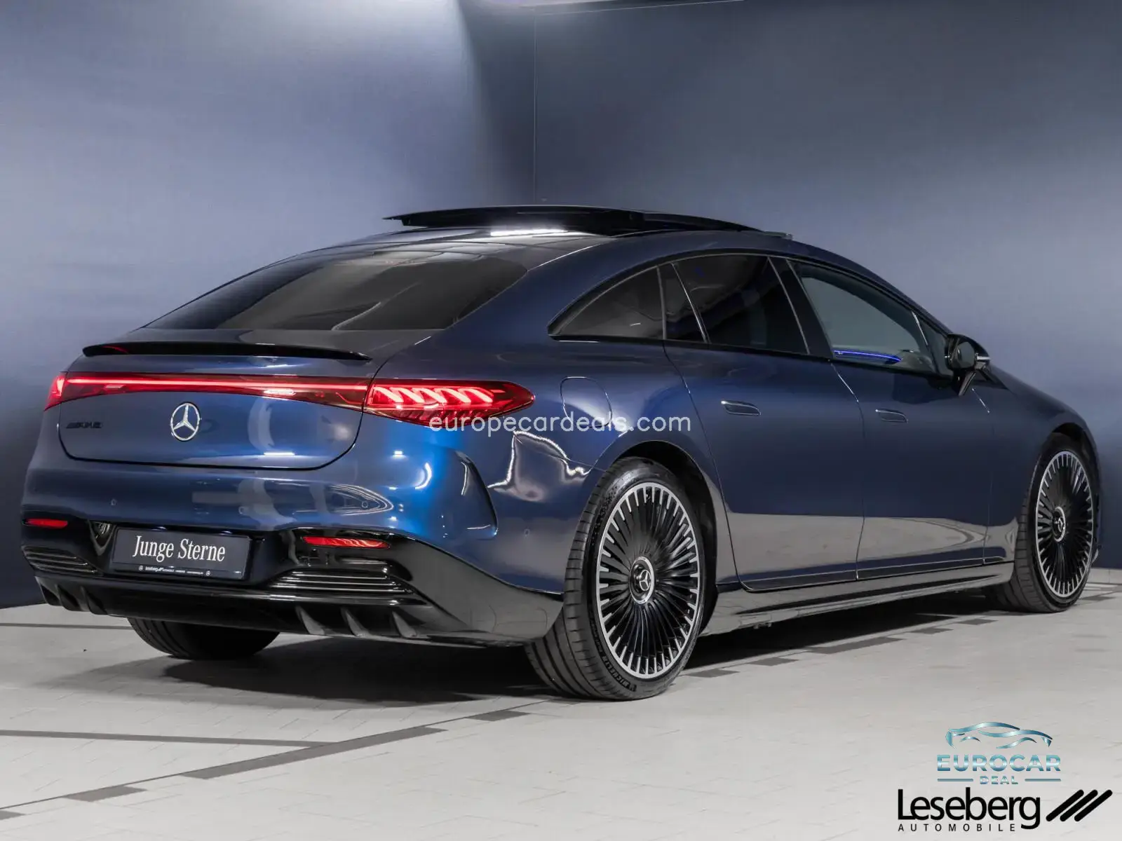 Mercedes-Benz EQS