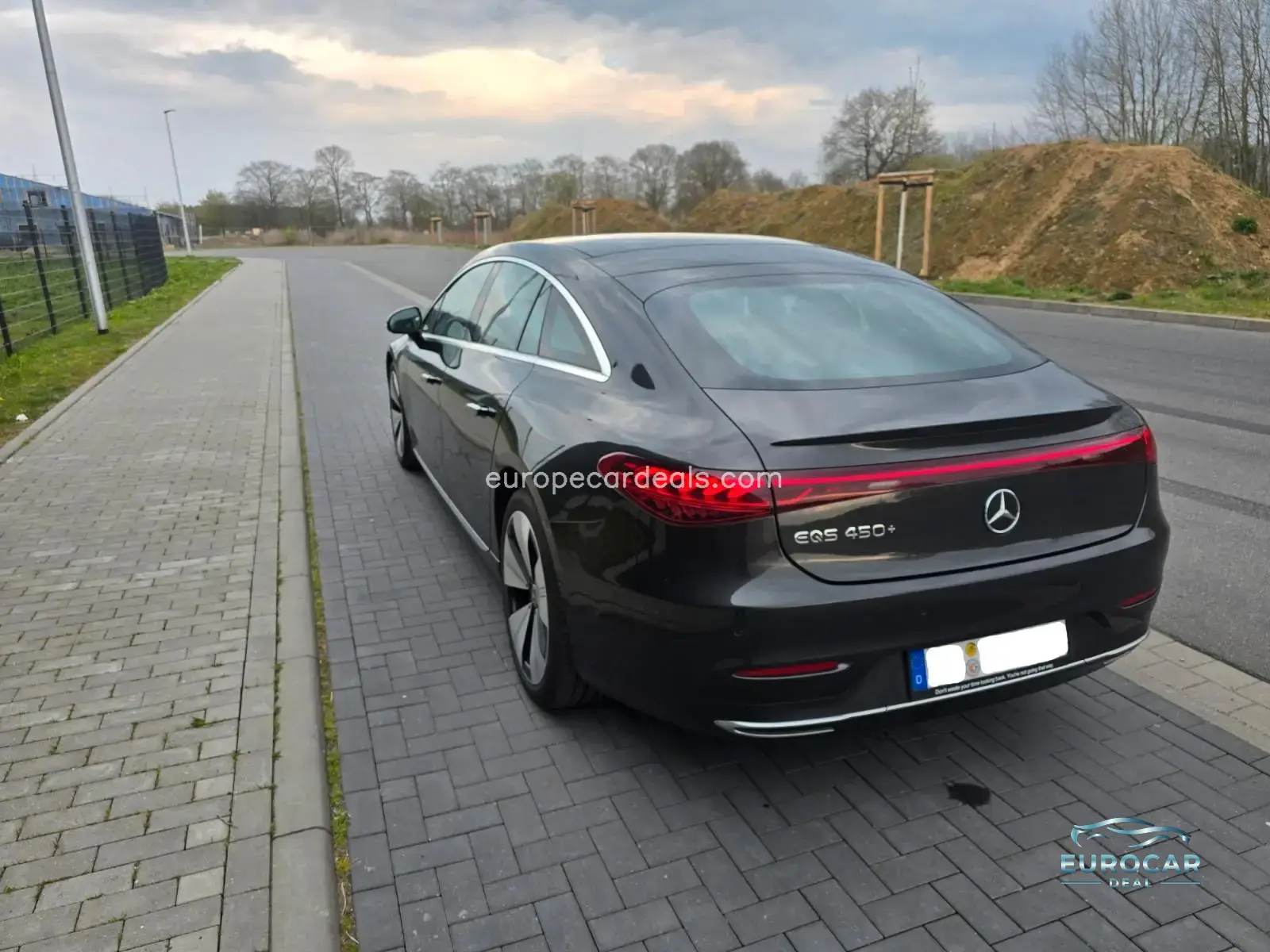 Mercedes-Benz EQS