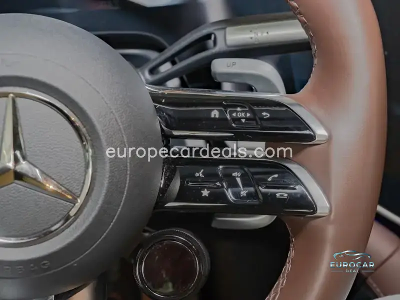Mercedes-Benz EQS