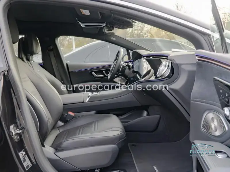 Mercedes-Benz EQS