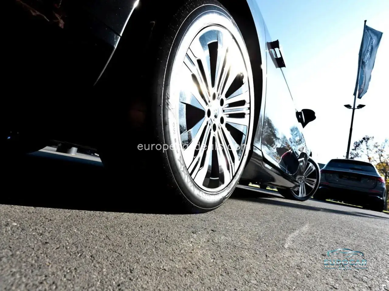 Mercedes-Benz EQS