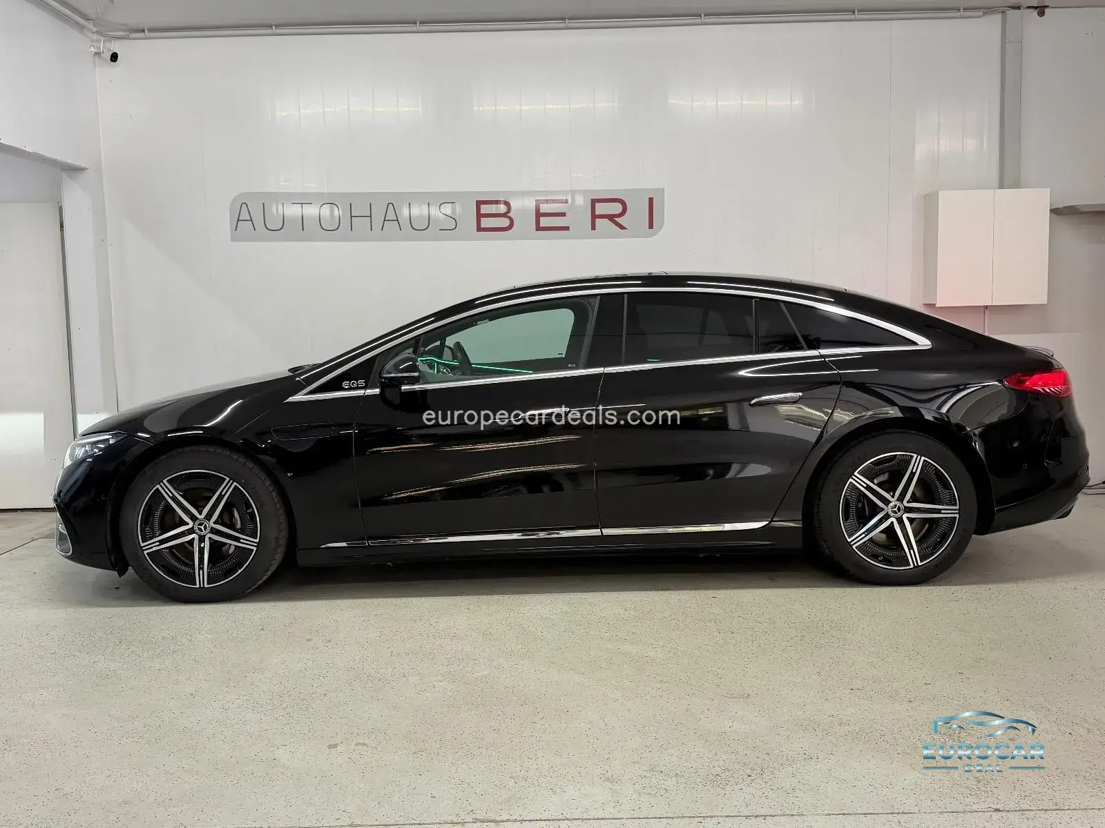 Mercedes-Benz EQS