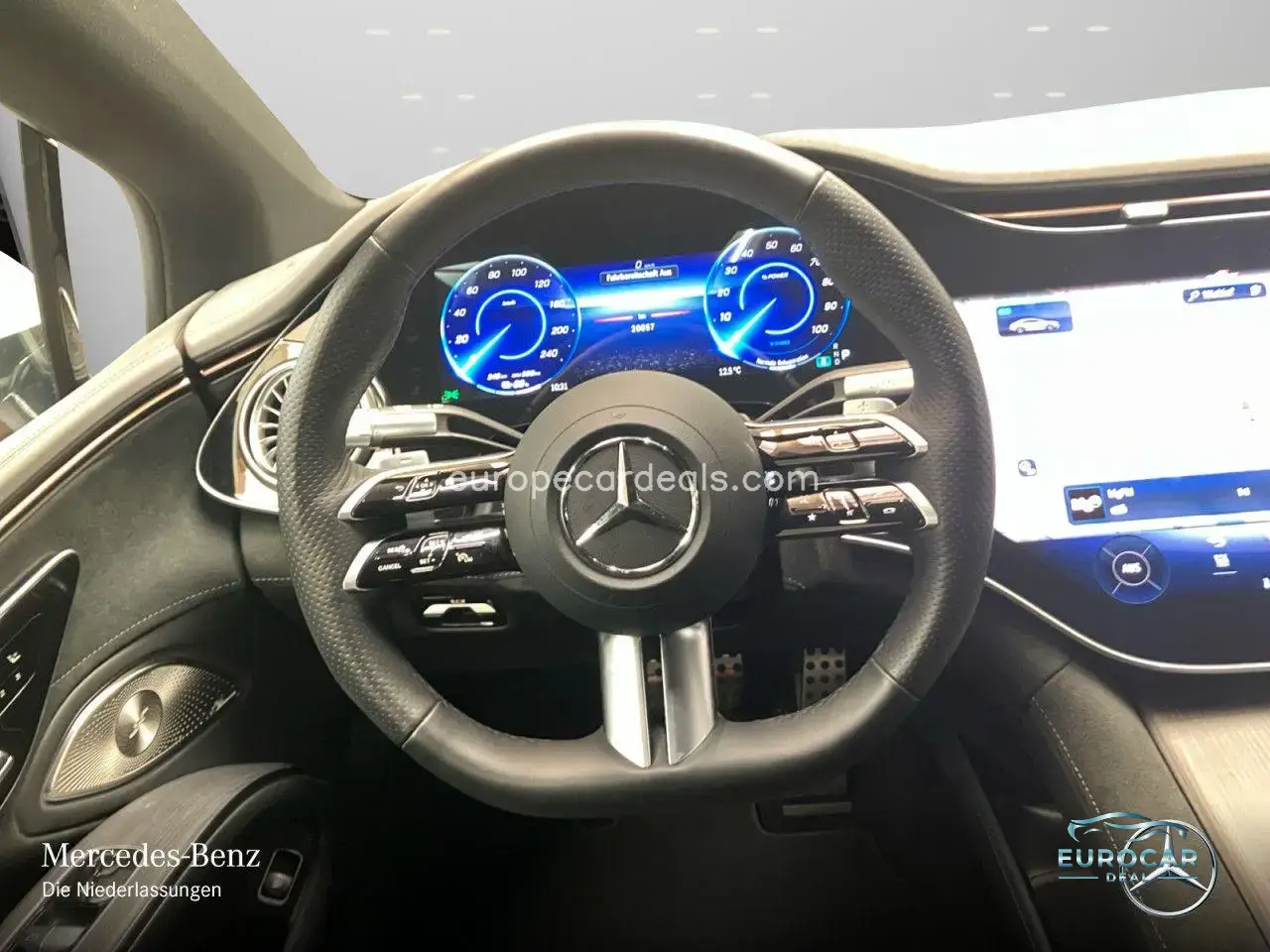 Mercedes-Benz EQS