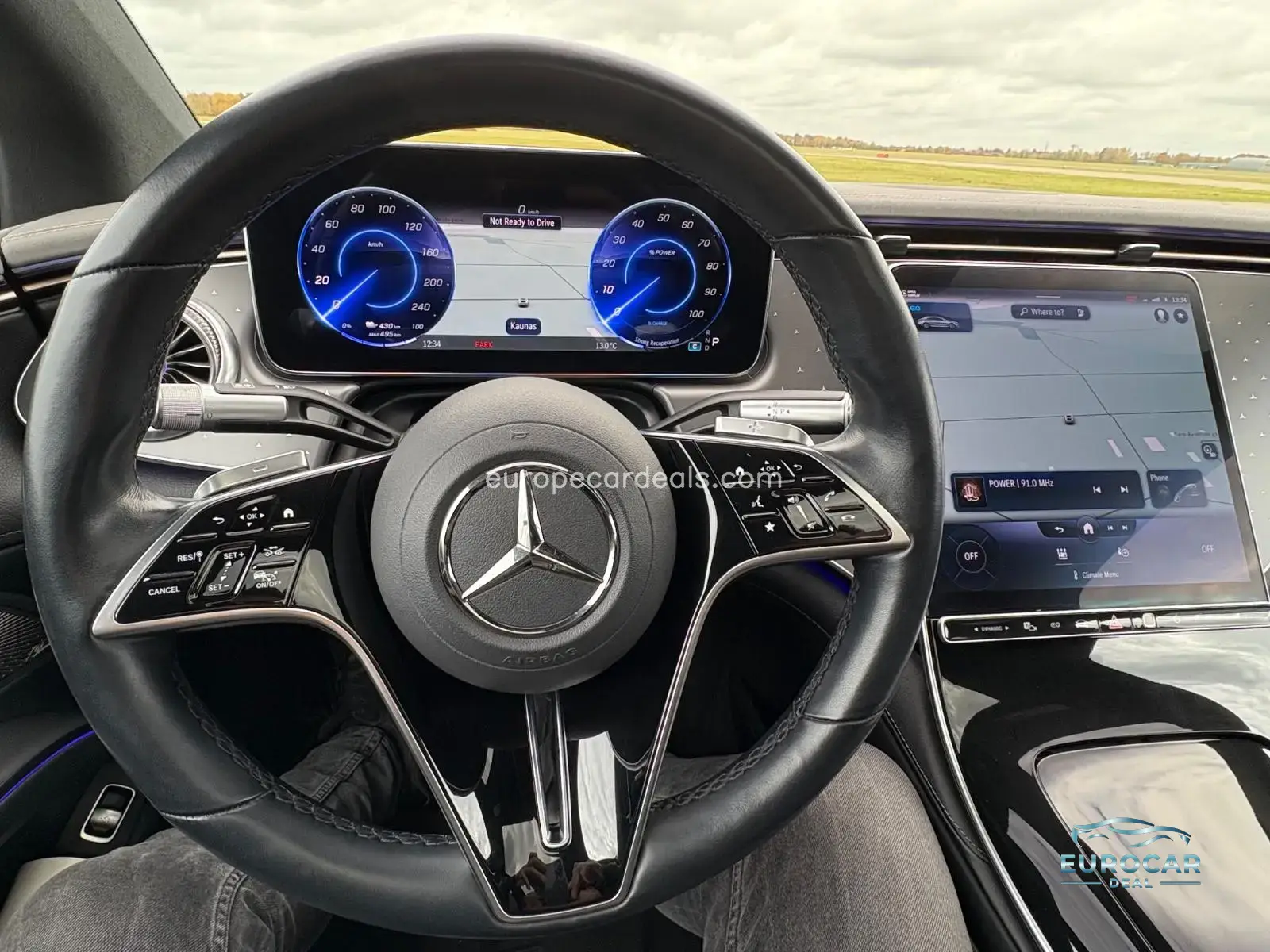 Mercedes-Benz EQS