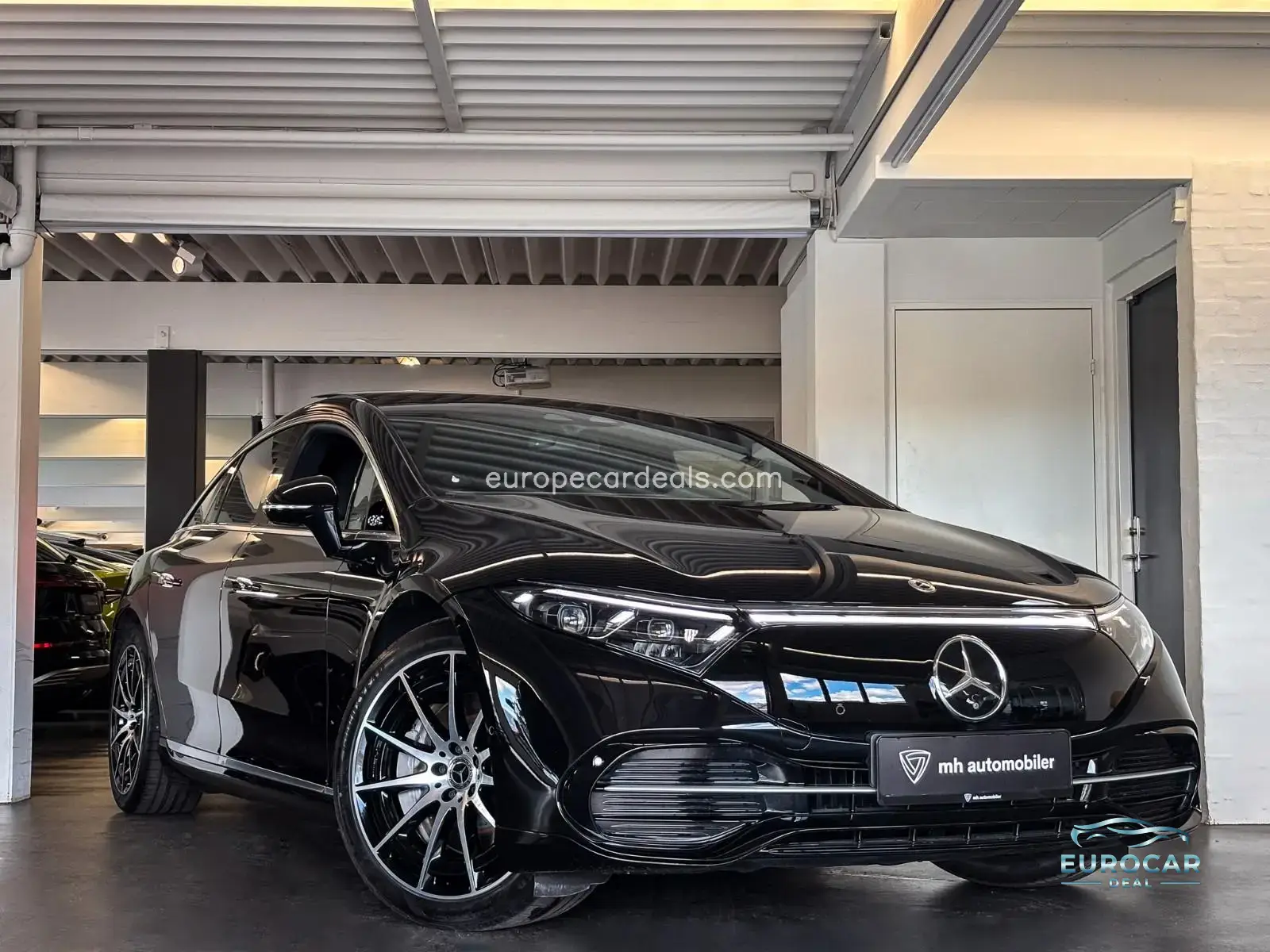 Mercedes-Benz EQS
