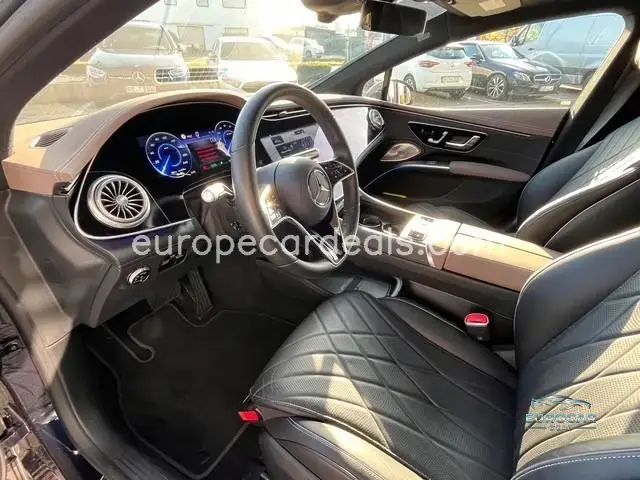 Mercedes-Benz EQS