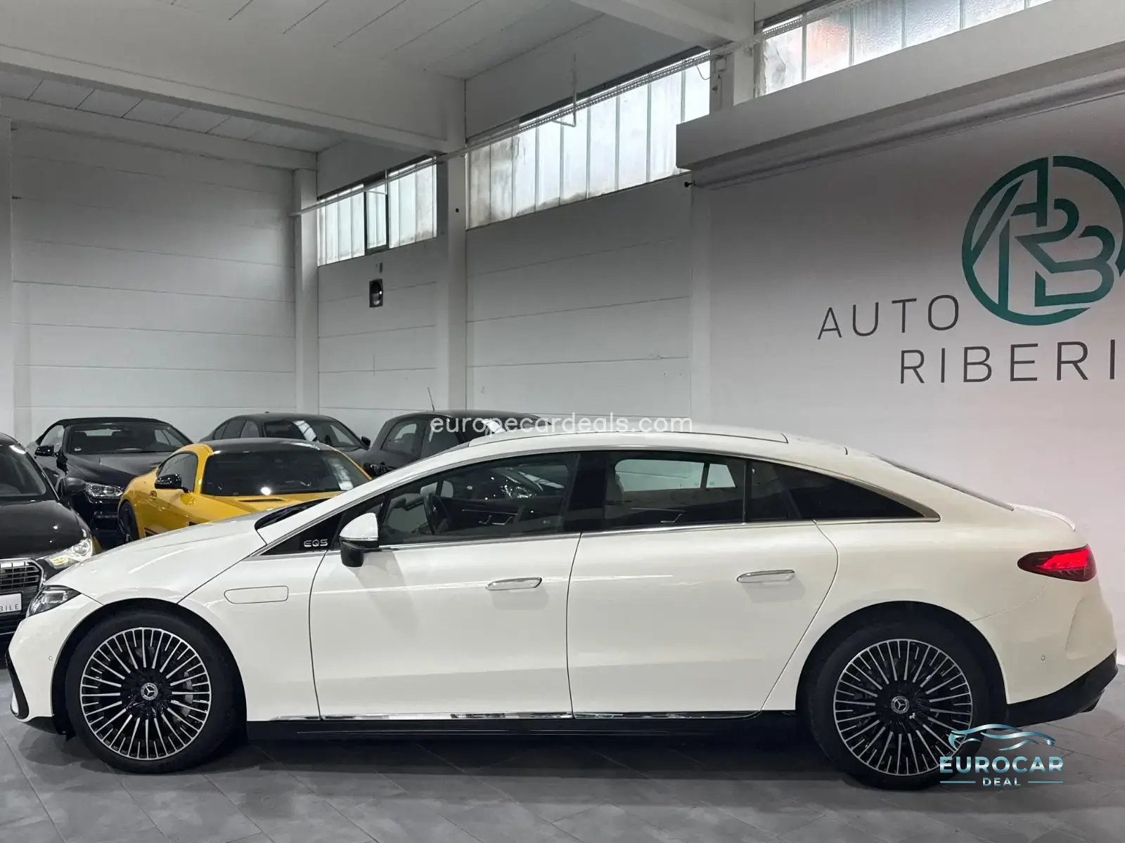 Mercedes-Benz EQS