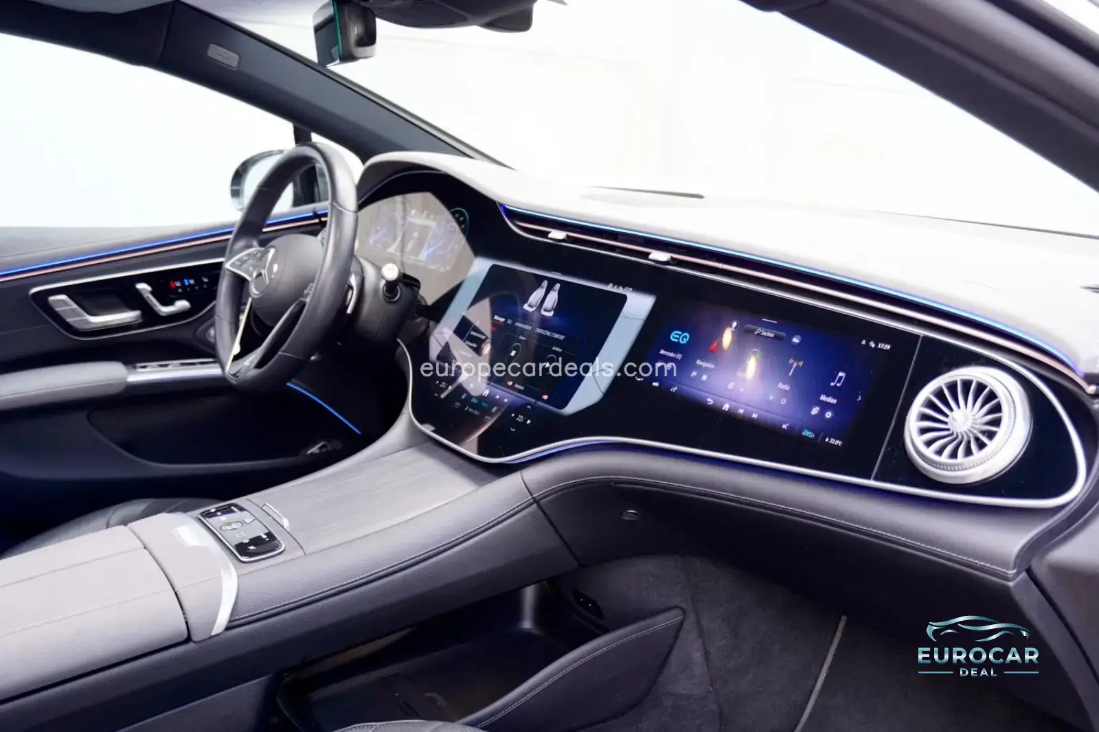 Mercedes-Benz EQS