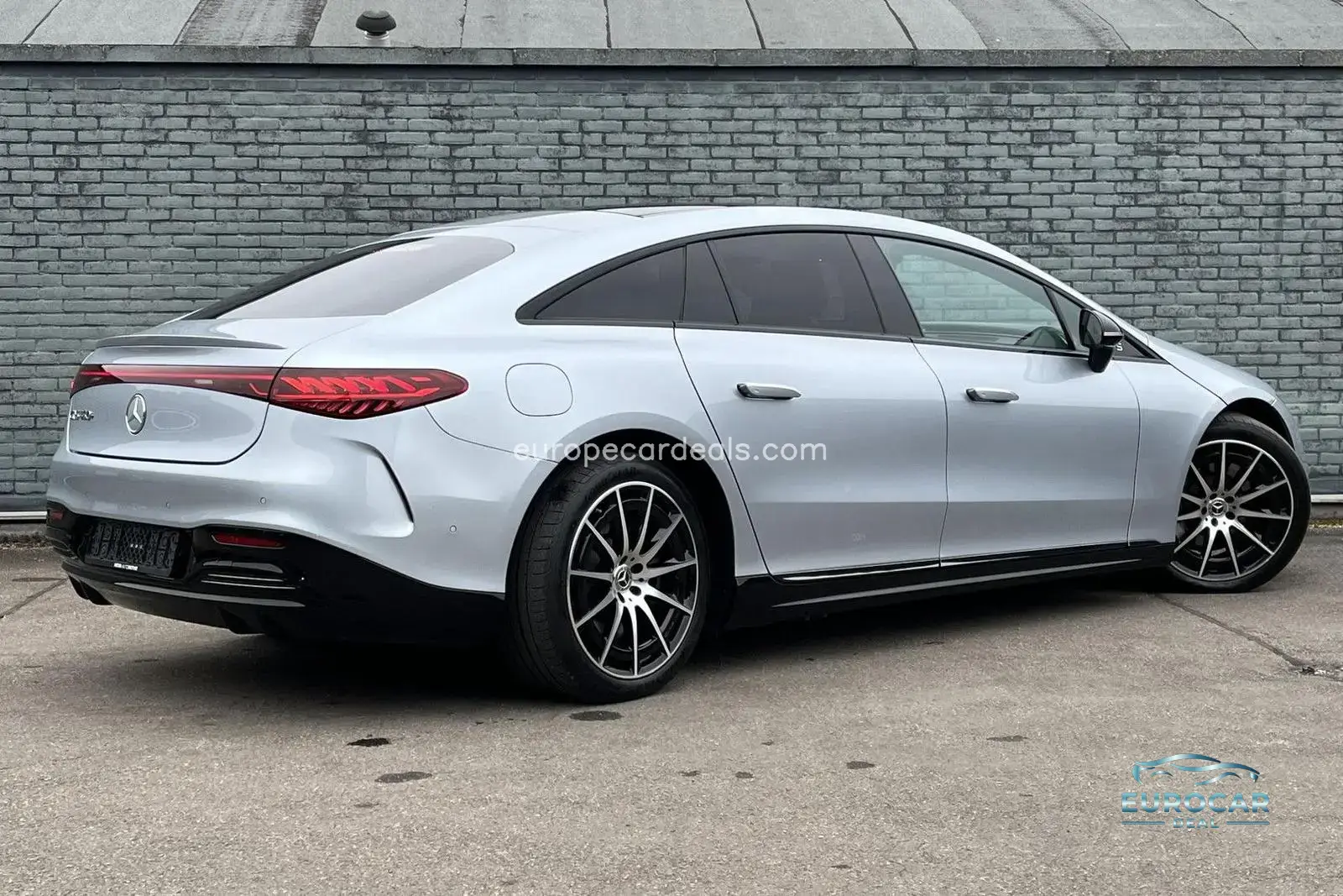 Mercedes-Benz EQS