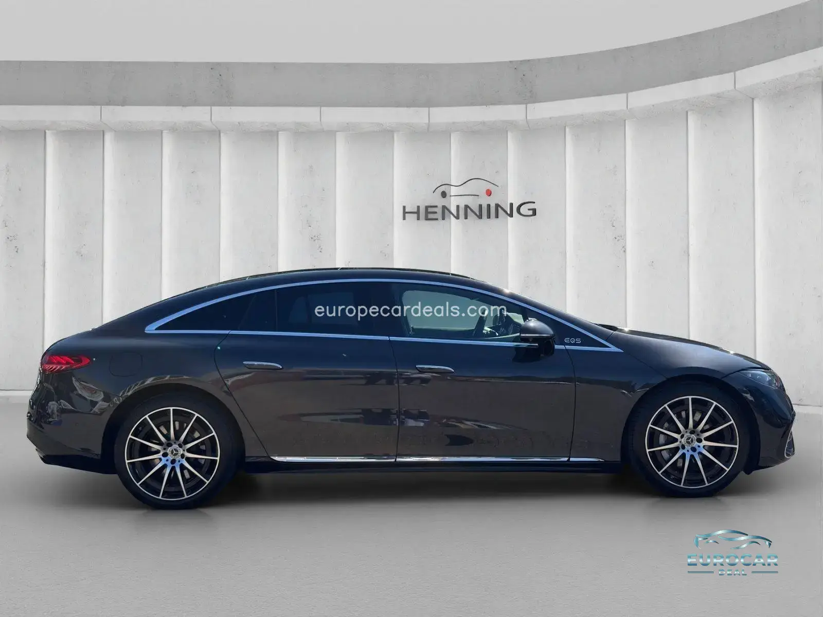 Mercedes-Benz EQS