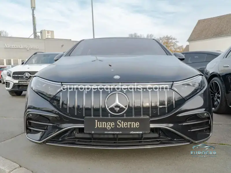 Mercedes-Benz EQS