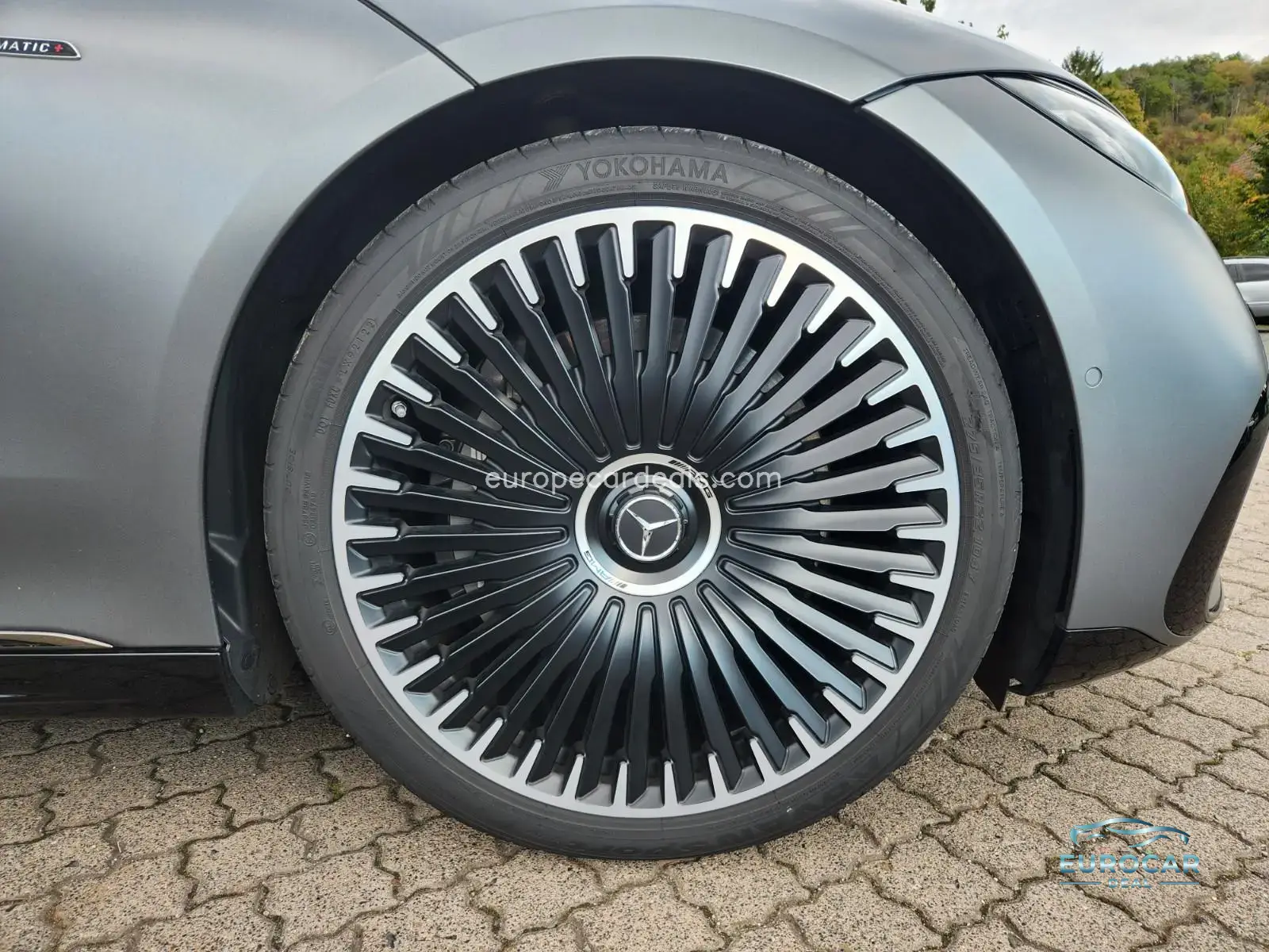 Mercedes-Benz EQS
