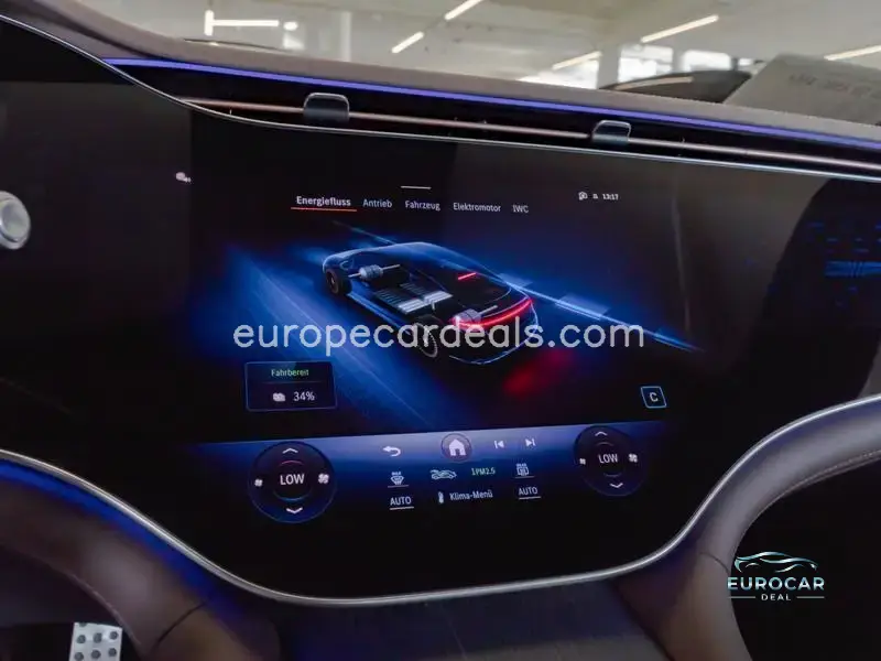 Mercedes-Benz EQS