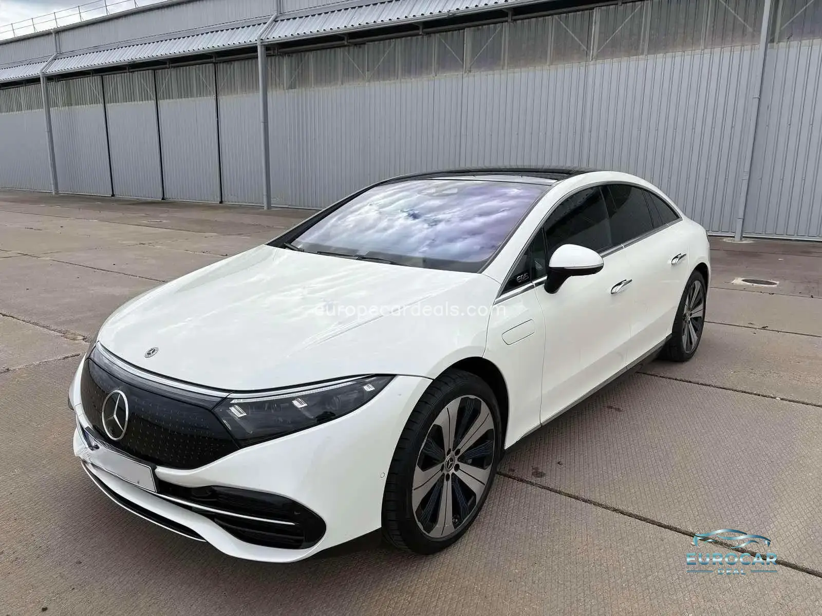 Mercedes-Benz EQS