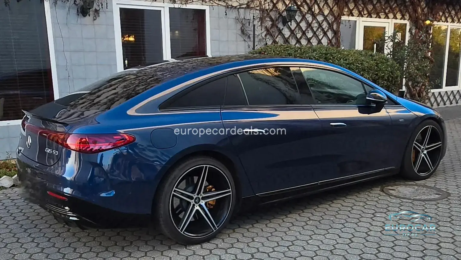 Mercedes-Benz EQS
