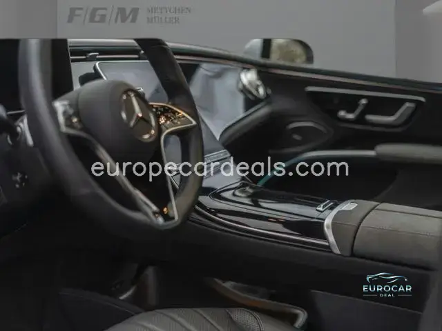 Mercedes-Benz EQS