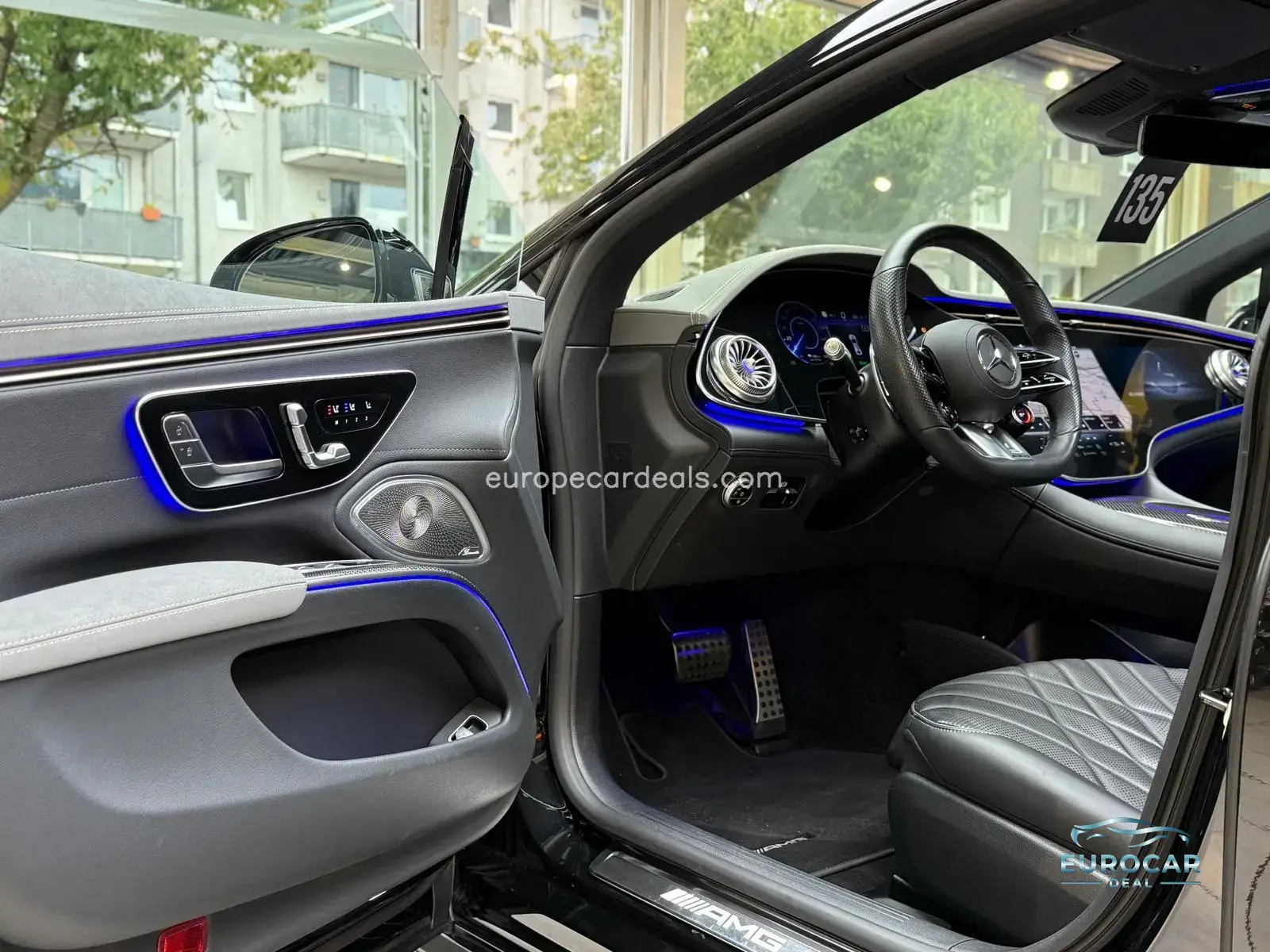 Mercedes-Benz EQS