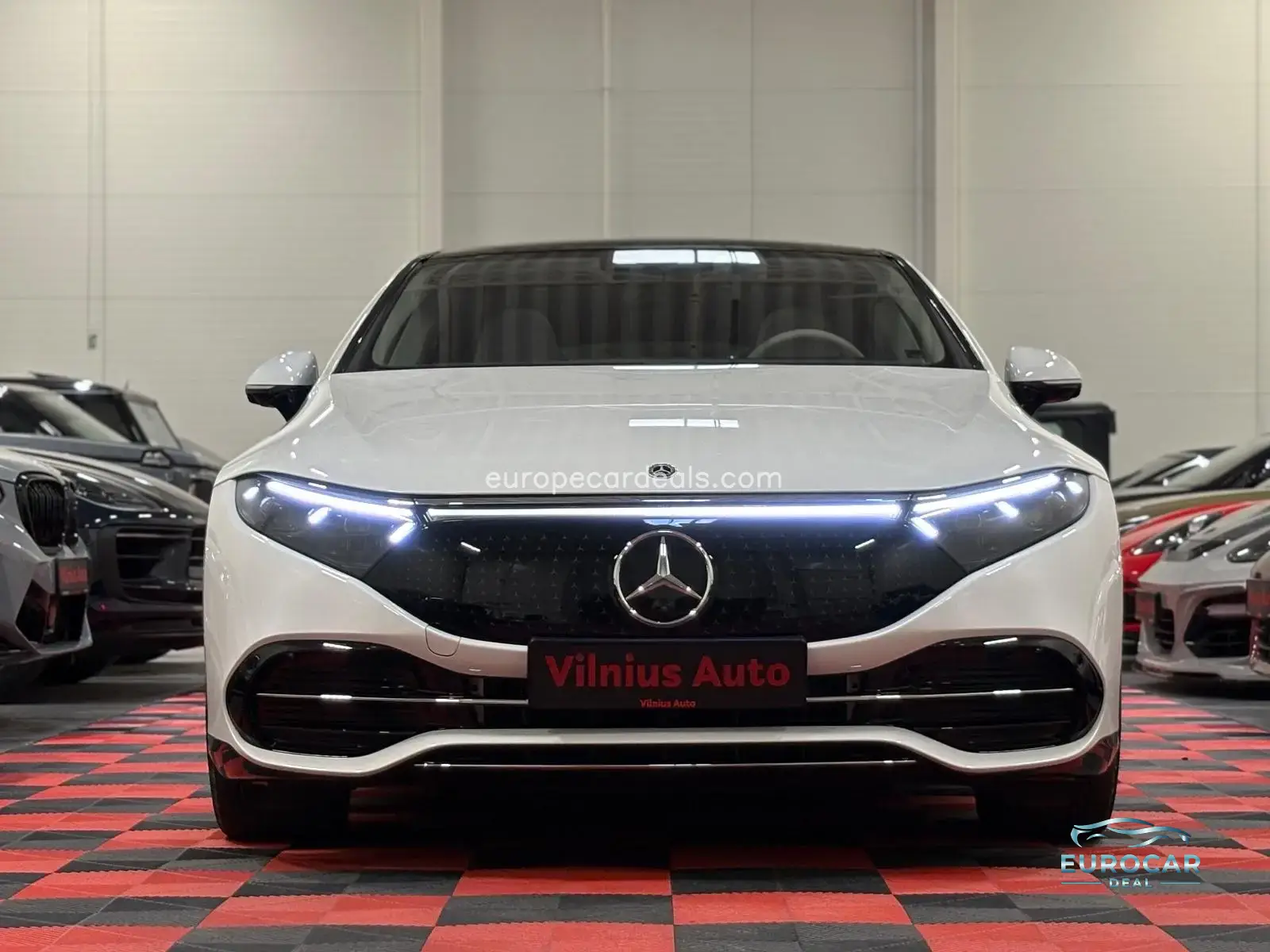 Mercedes-Benz EQS