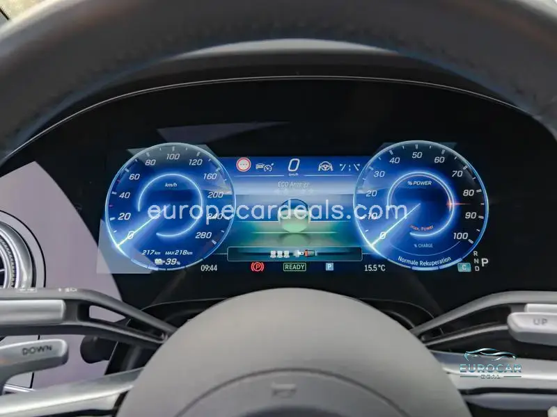 Mercedes-Benz EQS
