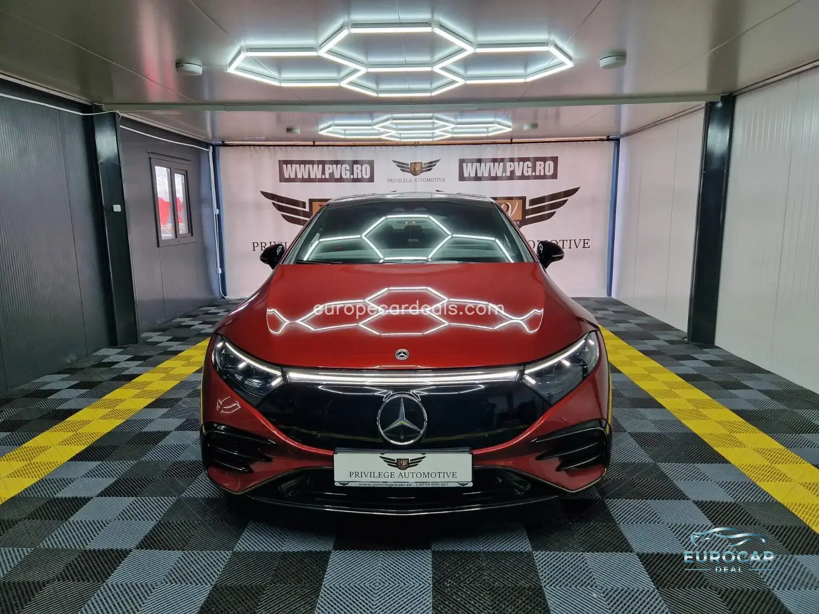 Mercedes-Benz EQS