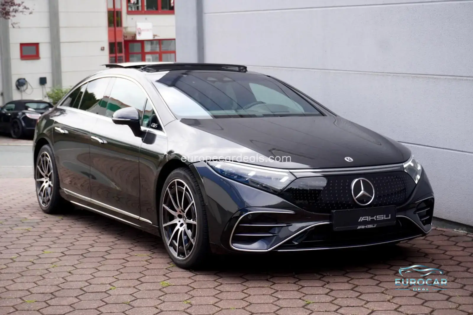 Mercedes-Benz EQS