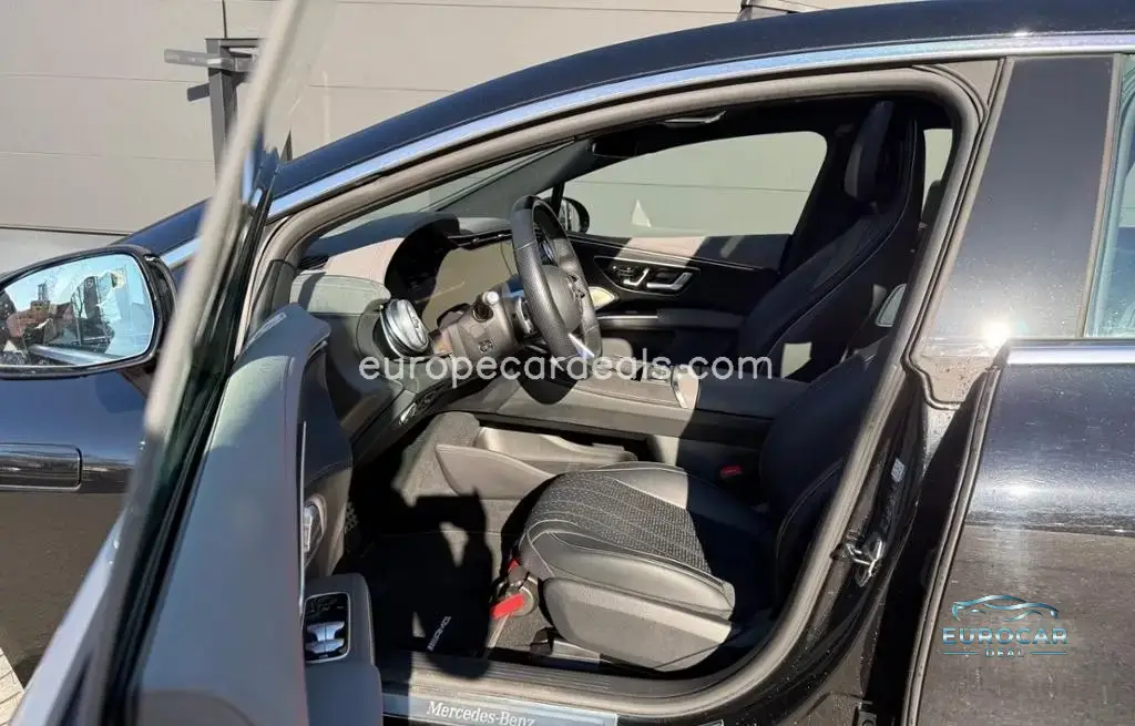 Mercedes-Benz EQS