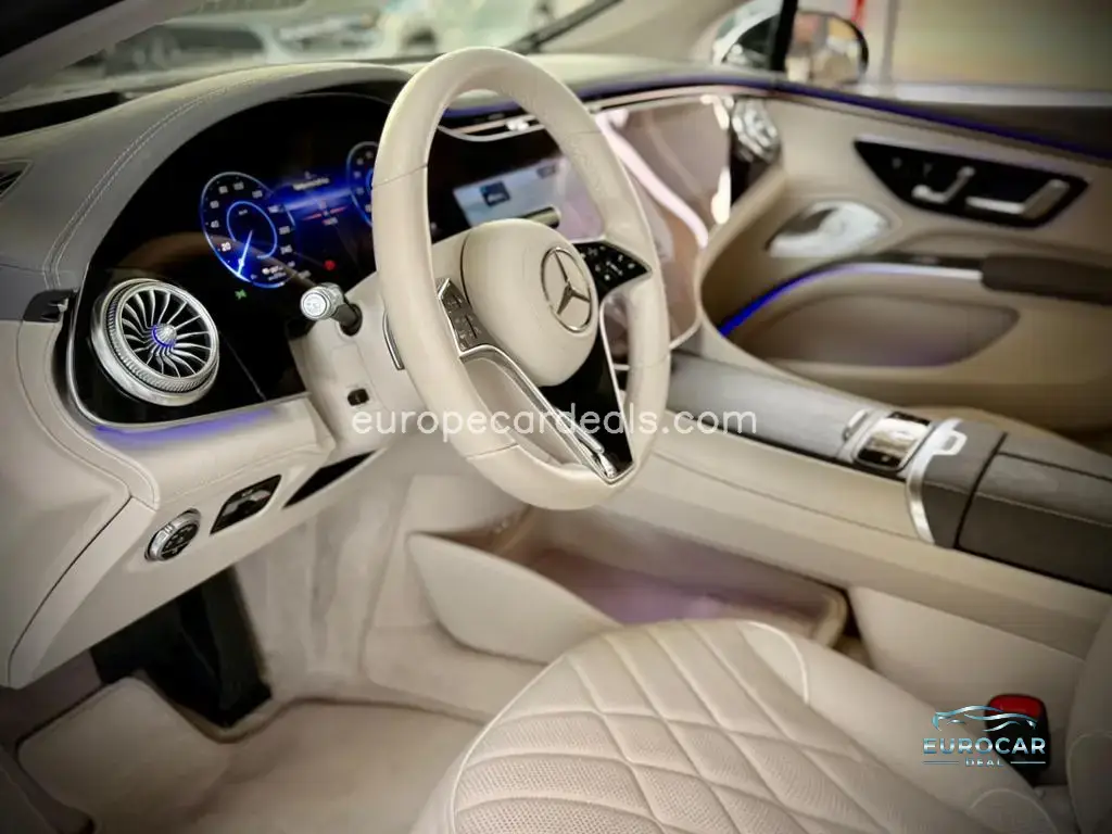 Mercedes-Benz EQS