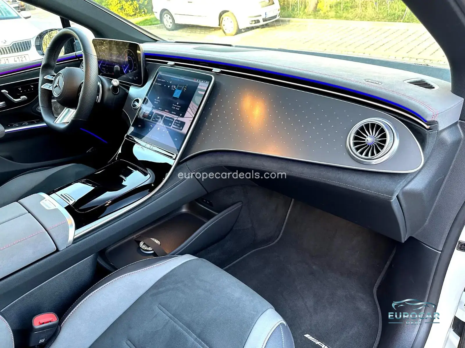 Mercedes-Benz EQS