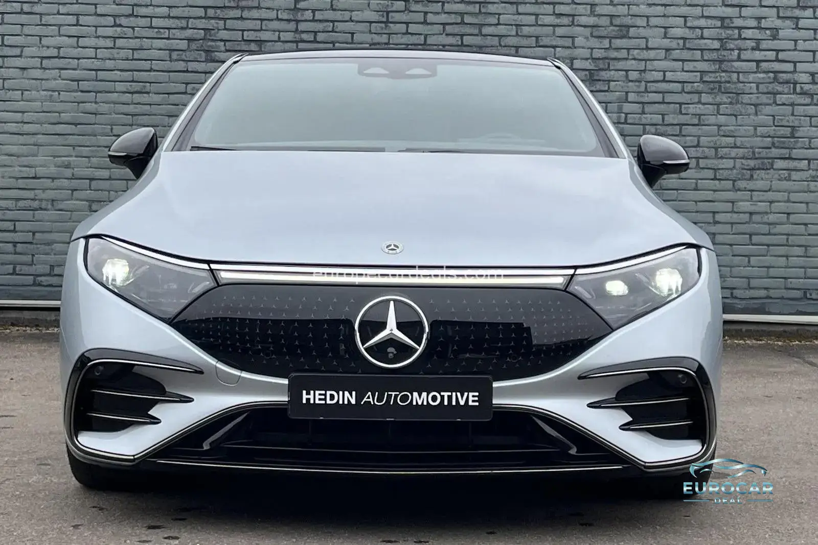 Mercedes-Benz EQS