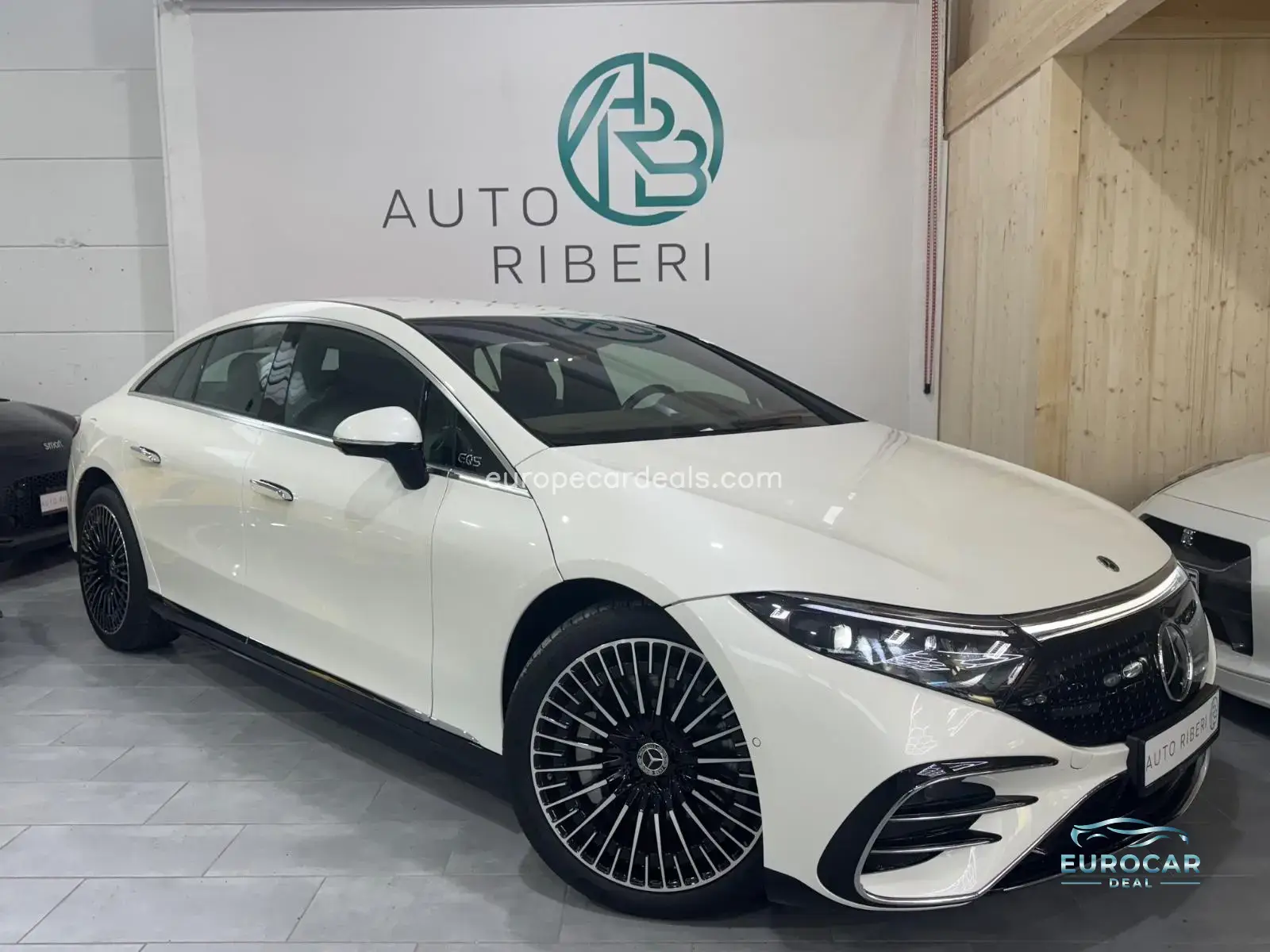 Mercedes-Benz EQS