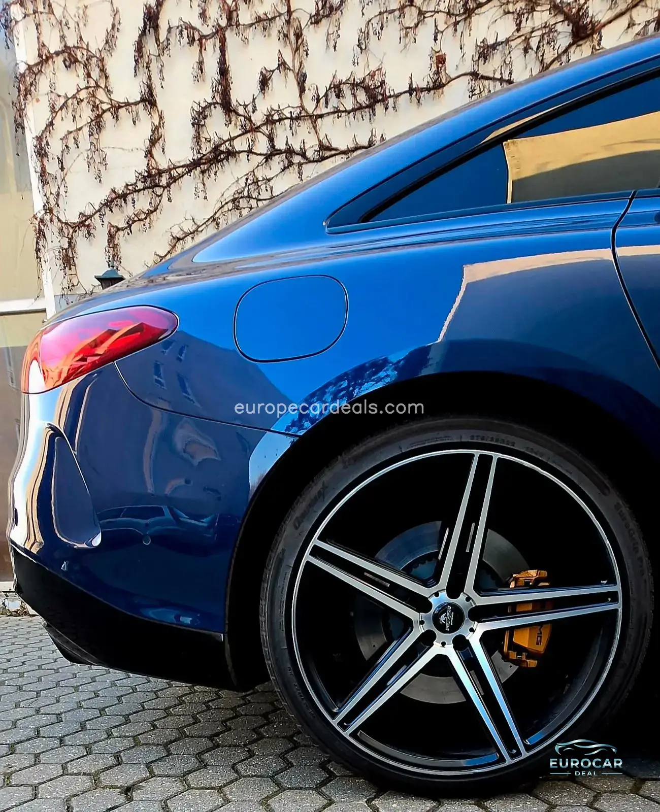 Mercedes-Benz EQS