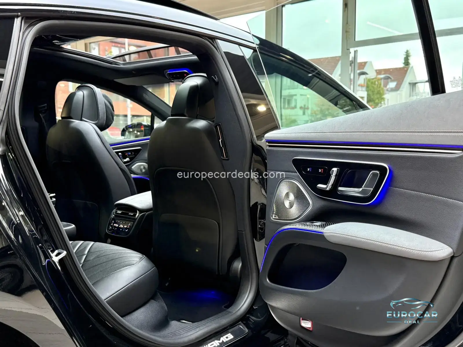 Mercedes-Benz EQS