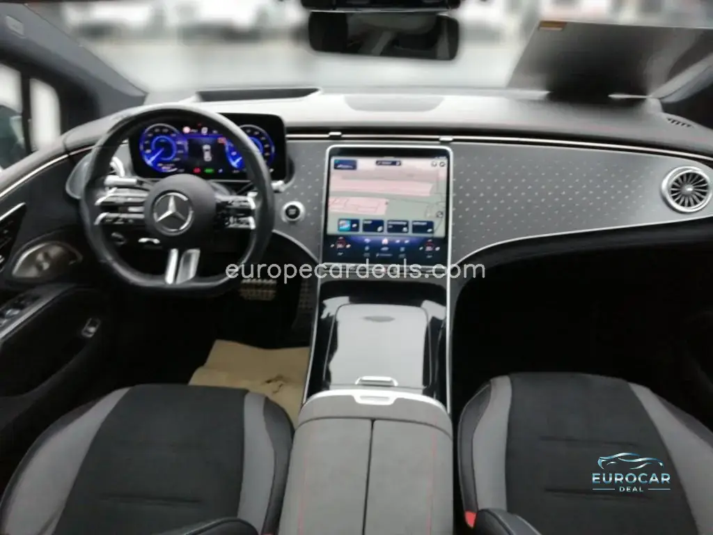 Mercedes-Benz EQS