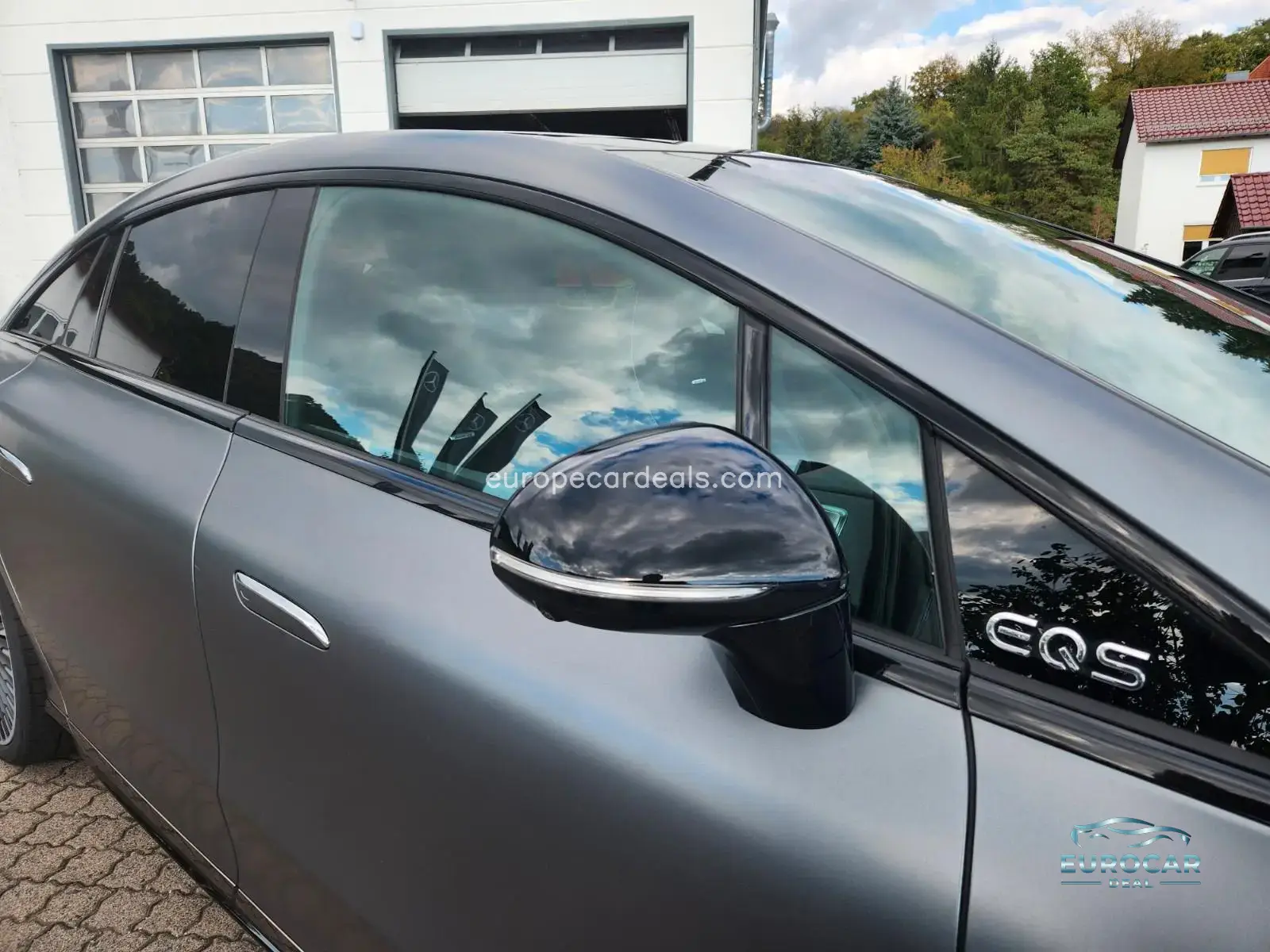 Mercedes-Benz EQS