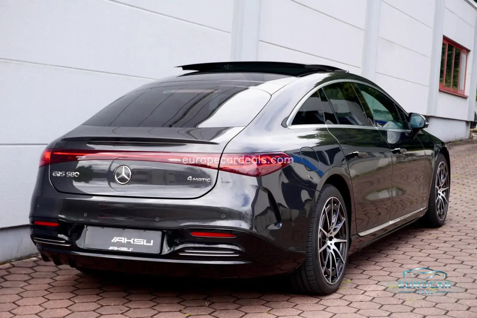 Mercedes-Benz EQS