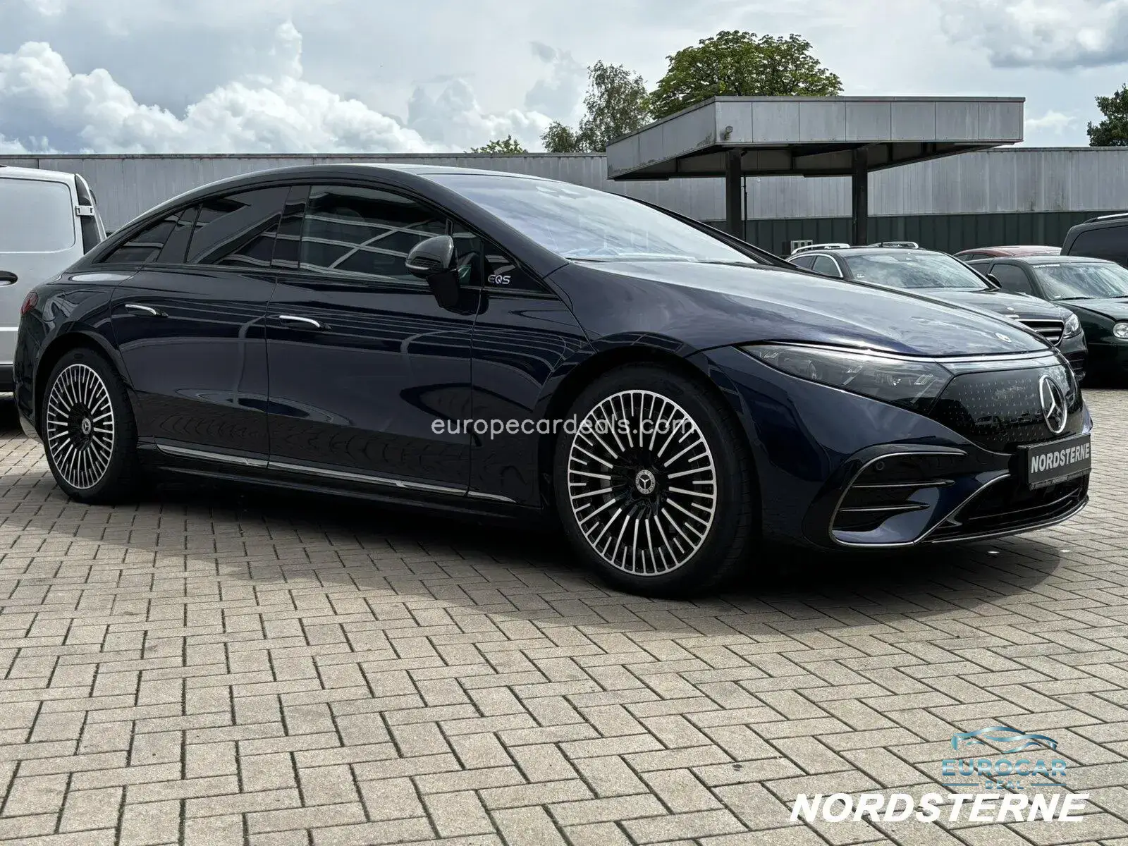Mercedes-Benz EQS
