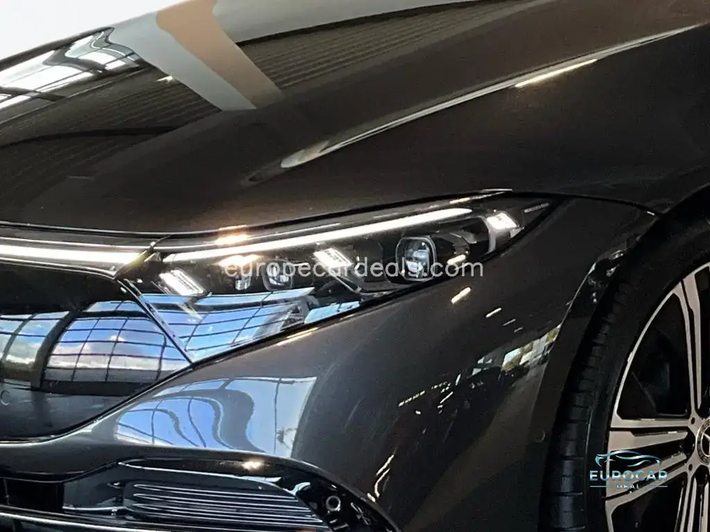 Mercedes-Benz EQS