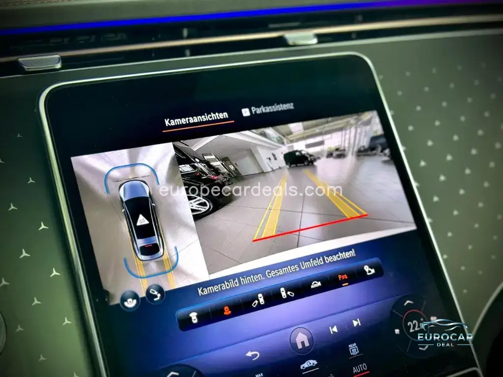 Mercedes-Benz EQS