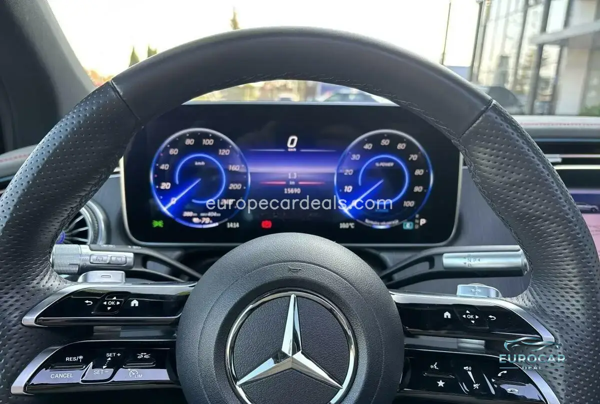 Mercedes-Benz EQS