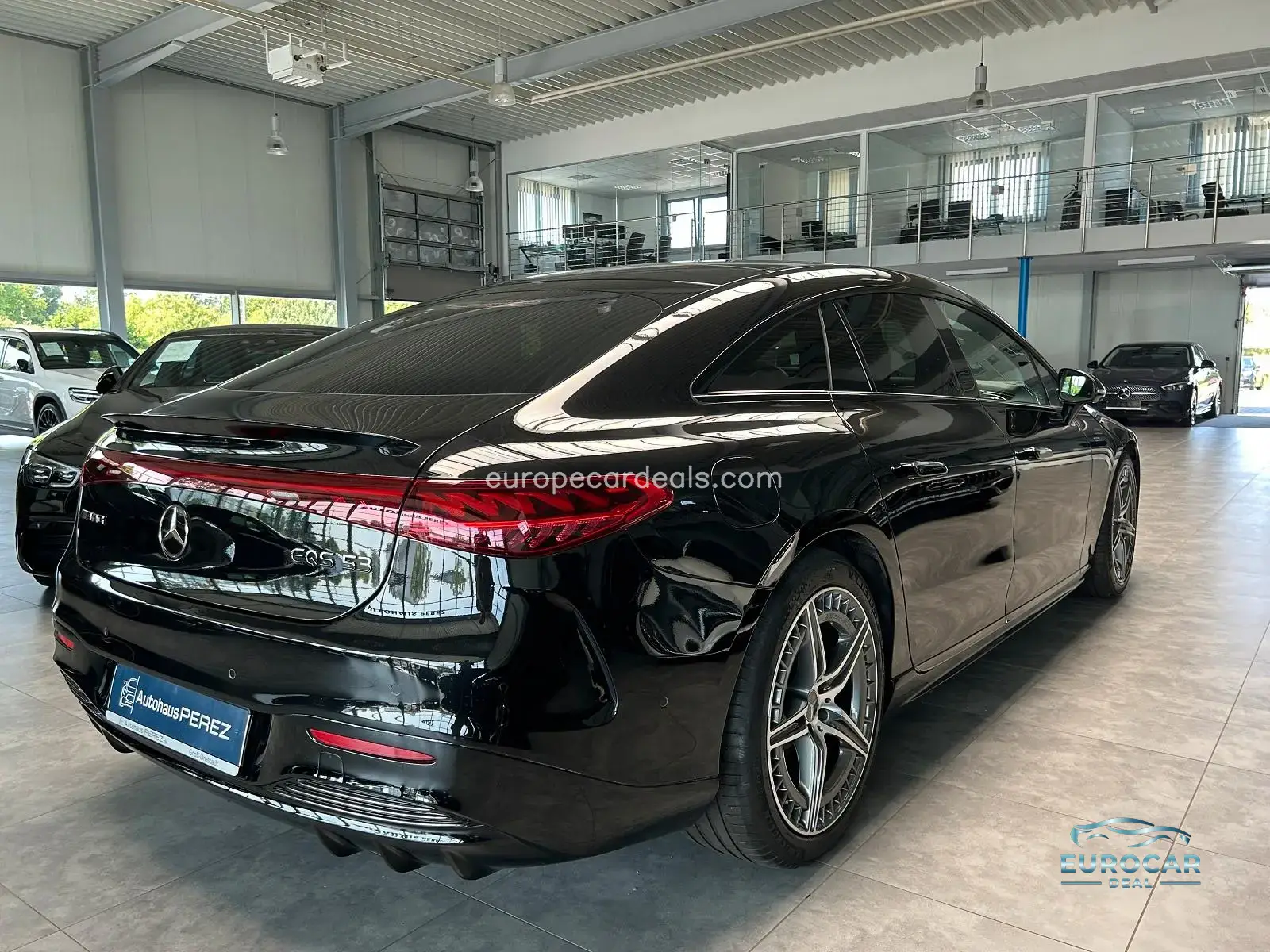 Mercedes-Benz EQS
