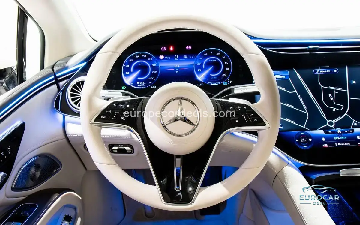 Mercedes-Benz EQS