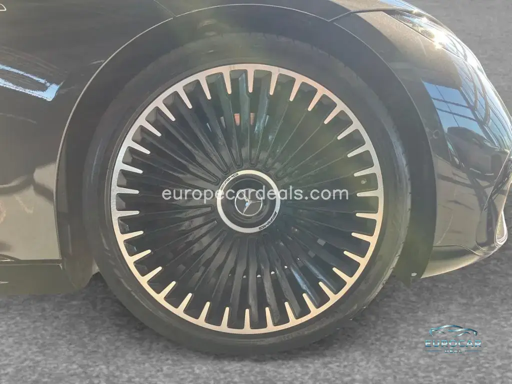 Mercedes-Benz EQS