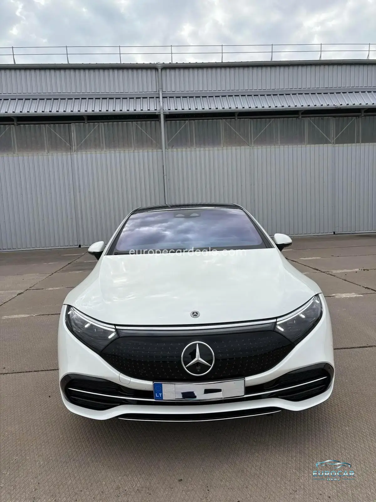 Mercedes-Benz EQS