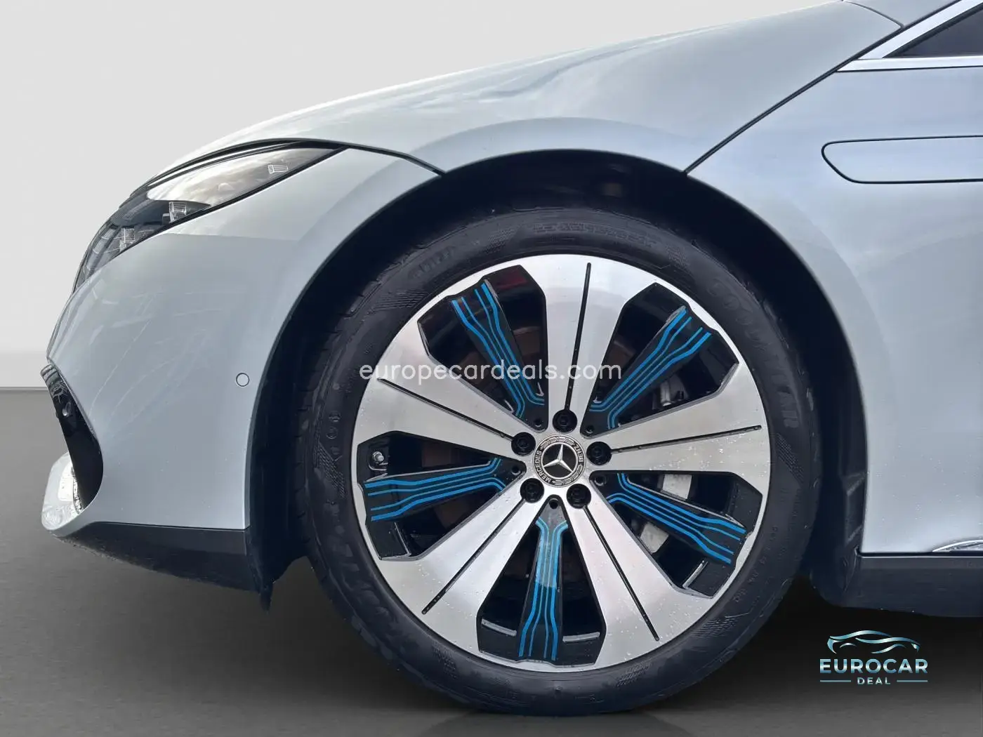 Mercedes-Benz EQS