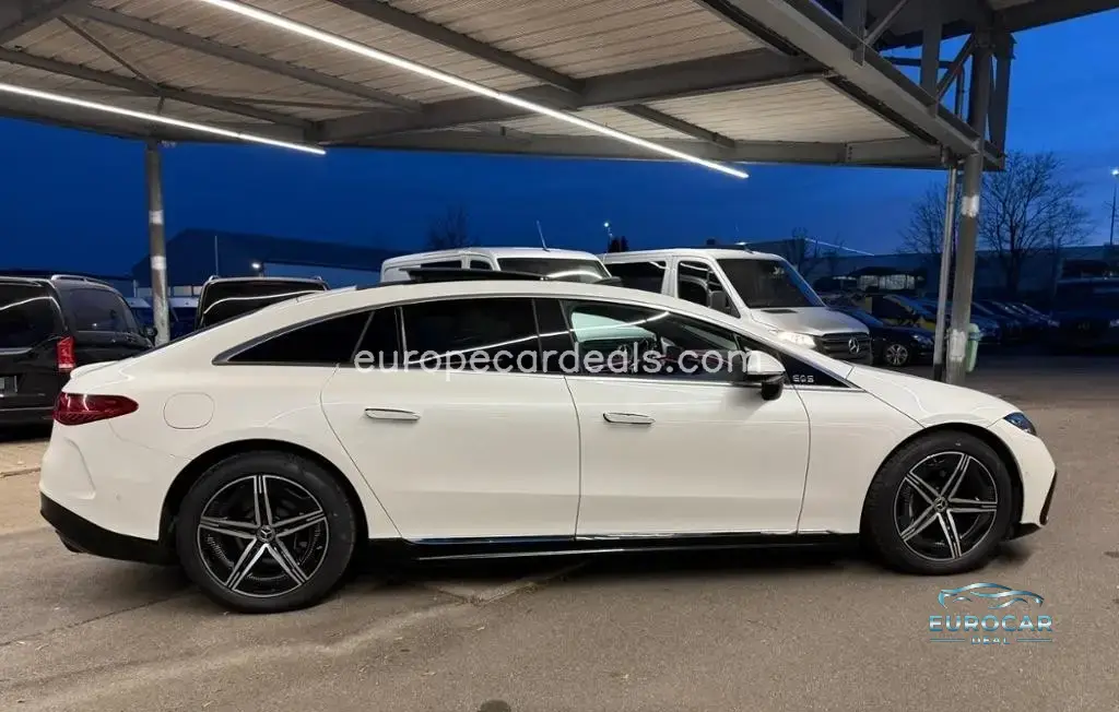 Mercedes-Benz EQS