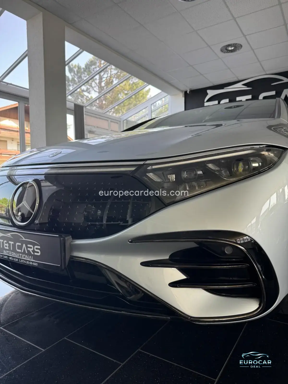 Mercedes-Benz EQS